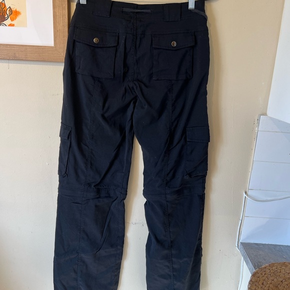 Prana women’s 6 breath black cargo pants…. - Picture 8 of 8